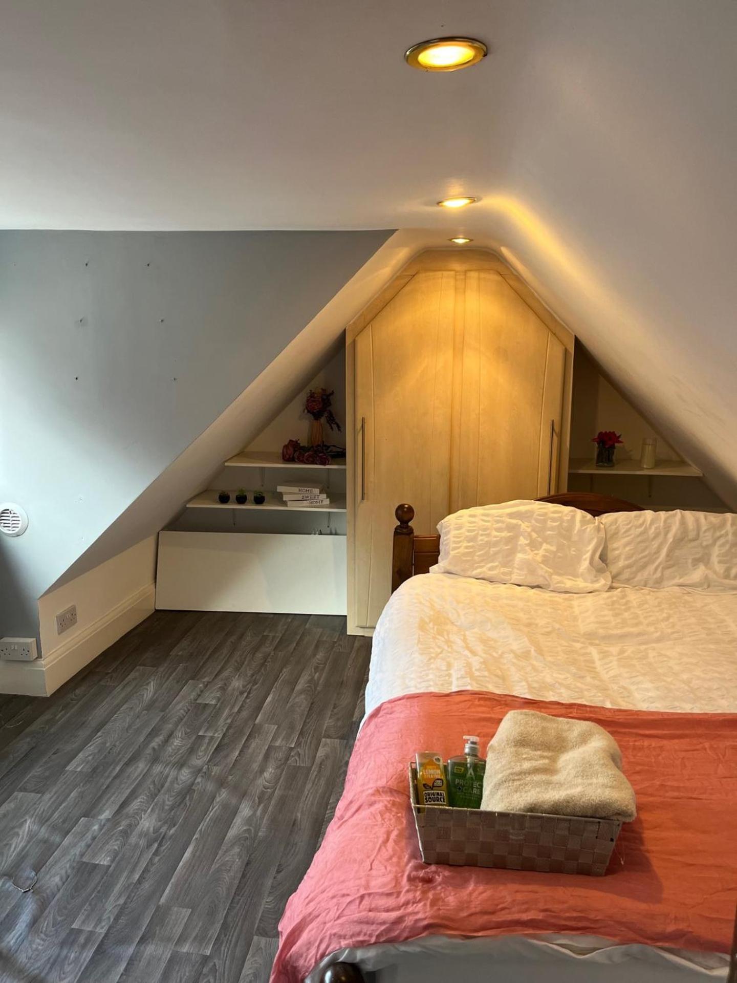Cozy Room In A Serene House 버밍엄 외부 사진